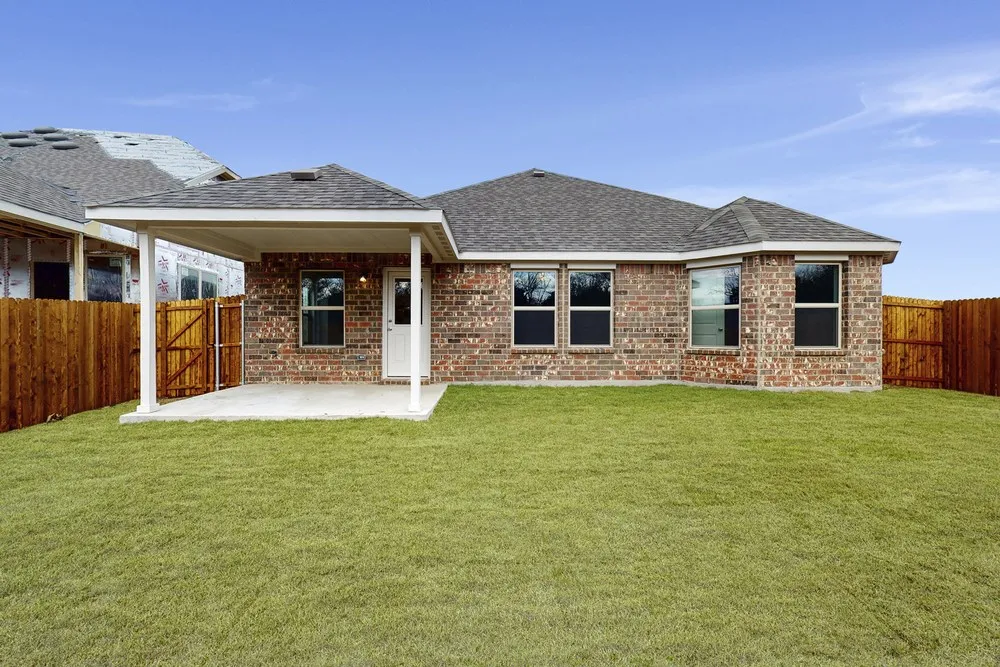 210 Lindenwood Avenue Melissa, TX 75454