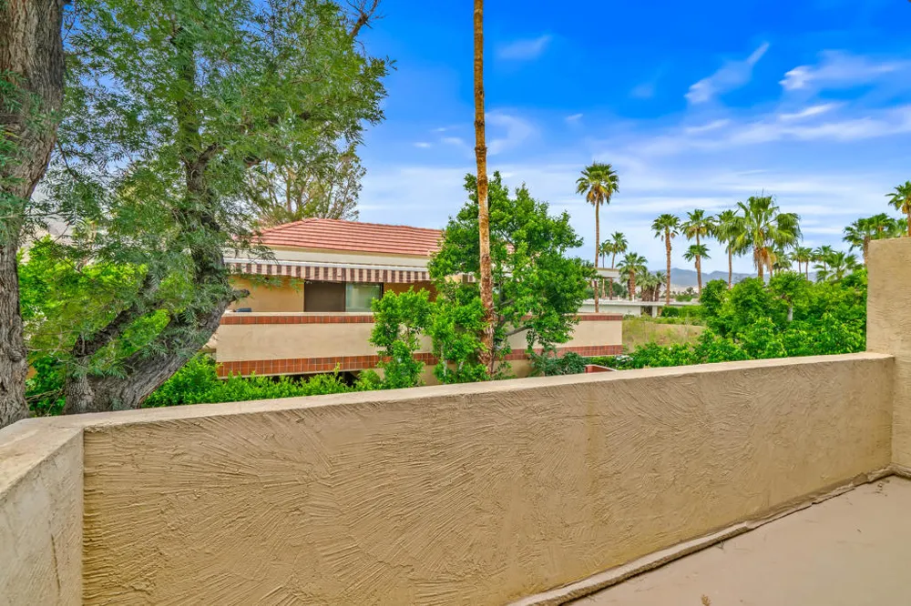2501 Indian Canyon Drive #603 Palm Springs, CA 92262