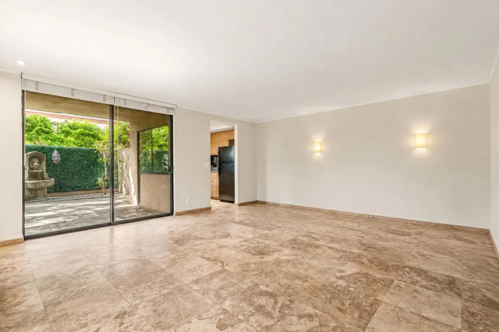2501 Indian Canyon Drive #603 Palm Springs, CA 92262