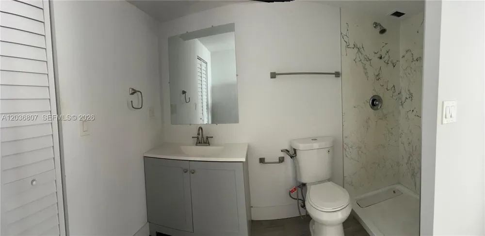 6921 Environ Blvd #7P Lauderhill, FL 33319