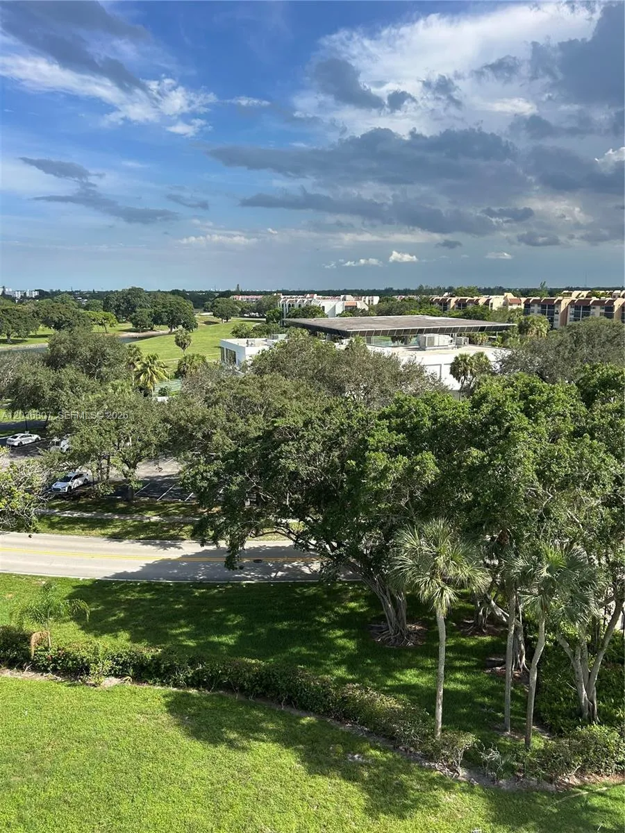 6921 Environ Blvd #7P Lauderhill, FL 33319