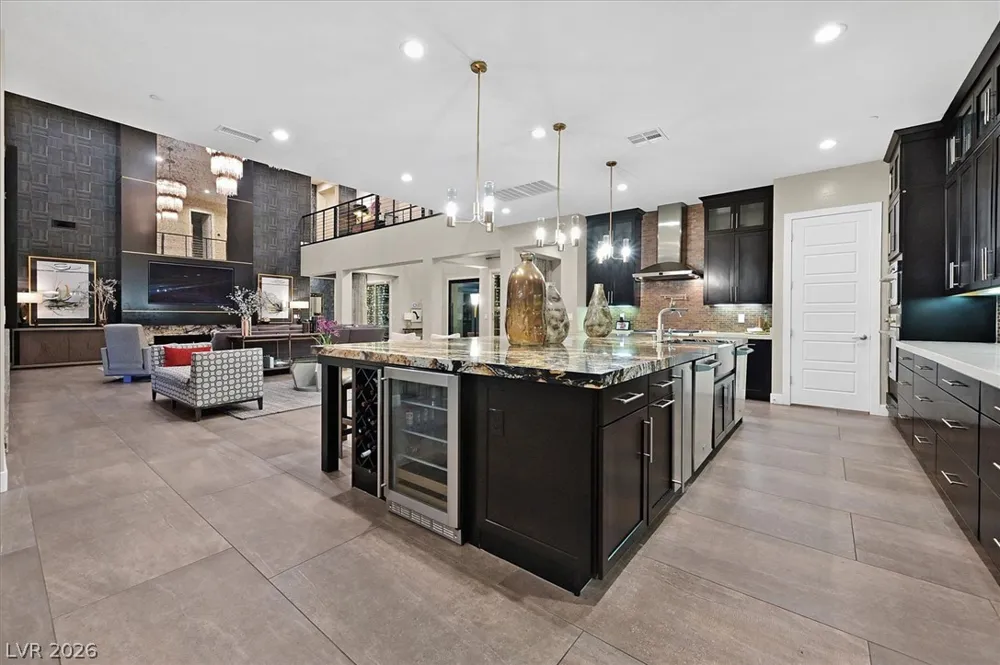 24 OLYMPIA RIDGE DRIVE Las Vegas, NV 89141