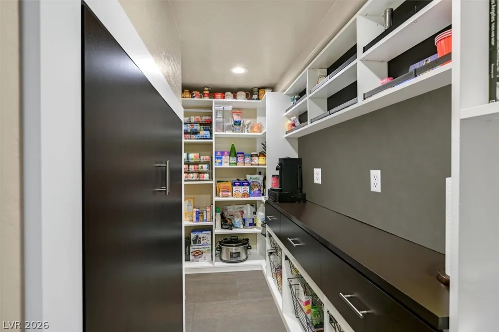 24 OLYMPIA RIDGE DRIVE Las Vegas, NV 89141