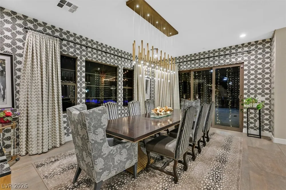 24 OLYMPIA RIDGE DRIVE Las Vegas, NV 89141