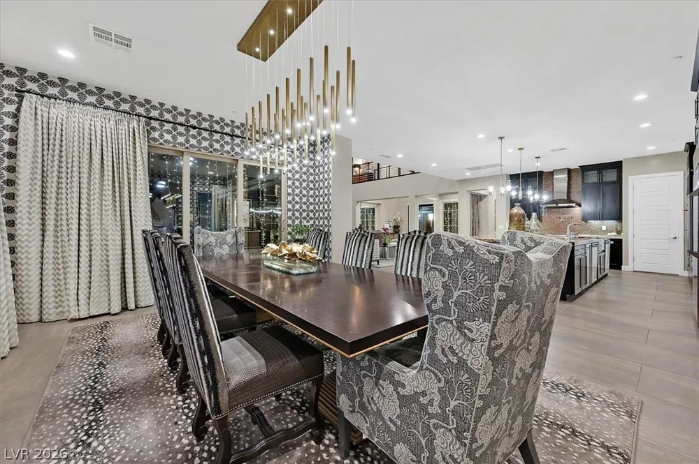 24 OLYMPIA RIDGE DRIVE Las Vegas, NV 89141