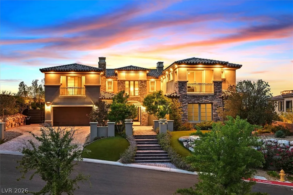24 OLYMPIA RIDGE DRIVE Las Vegas, NV 89141