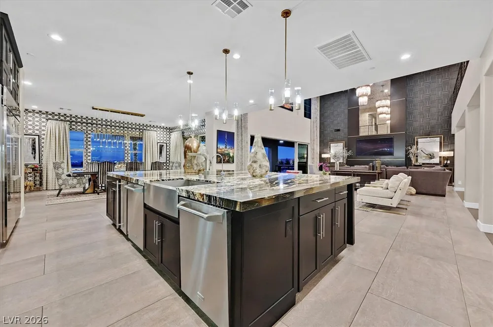 24 OLYMPIA RIDGE DRIVE Las Vegas, NV 89141