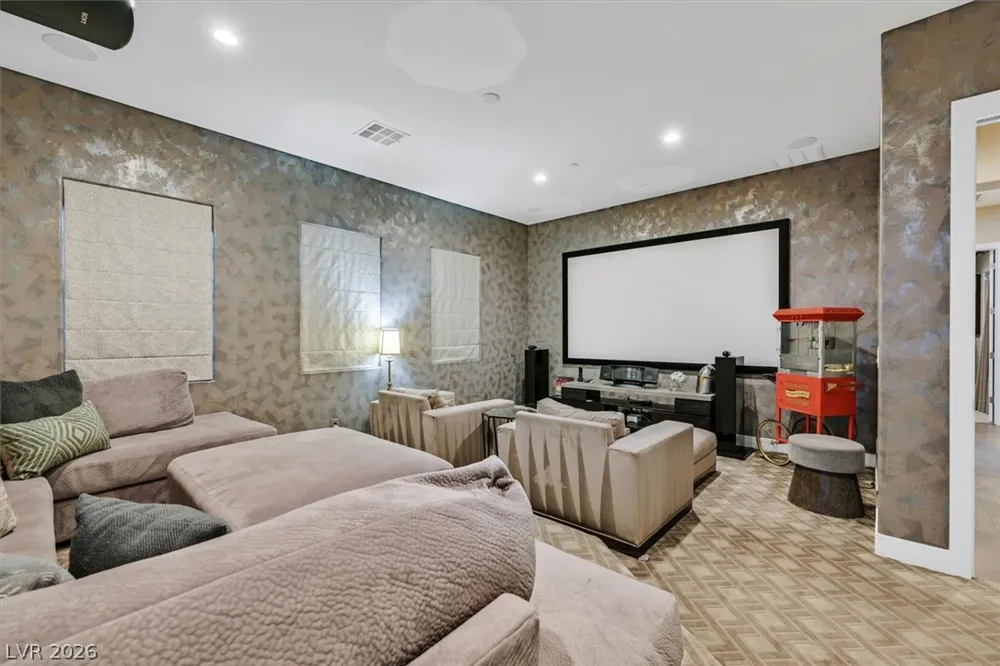24 OLYMPIA RIDGE DRIVE Las Vegas, NV 89141