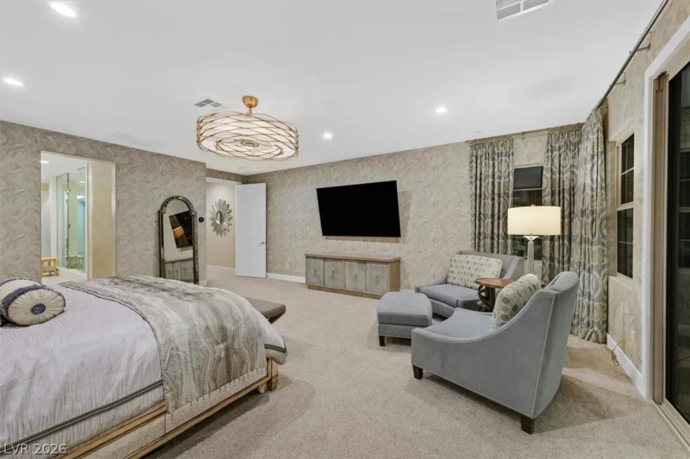 24 OLYMPIA RIDGE DRIVE Las Vegas, NV 89141