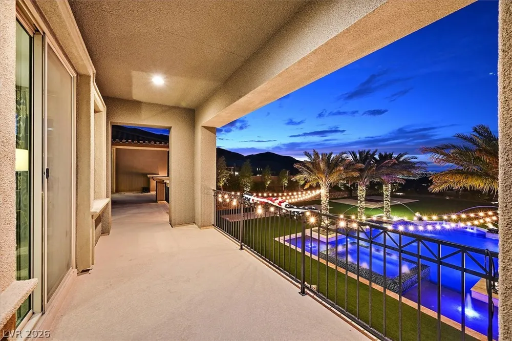 24 OLYMPIA RIDGE DRIVE Las Vegas, NV 89141