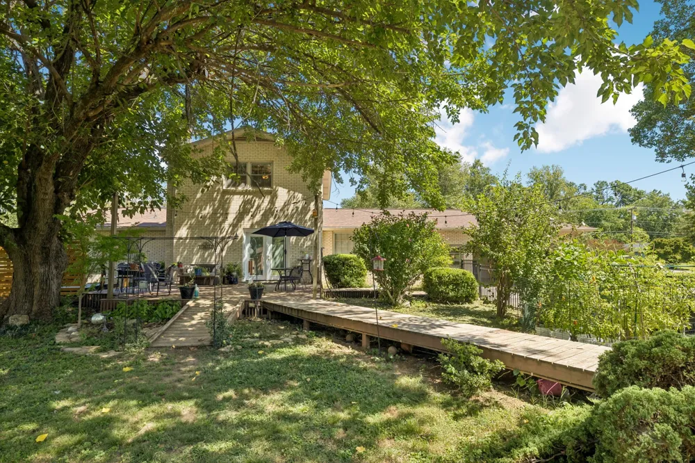 130 Glenn Hill Dr Hendersonville, TN 37075