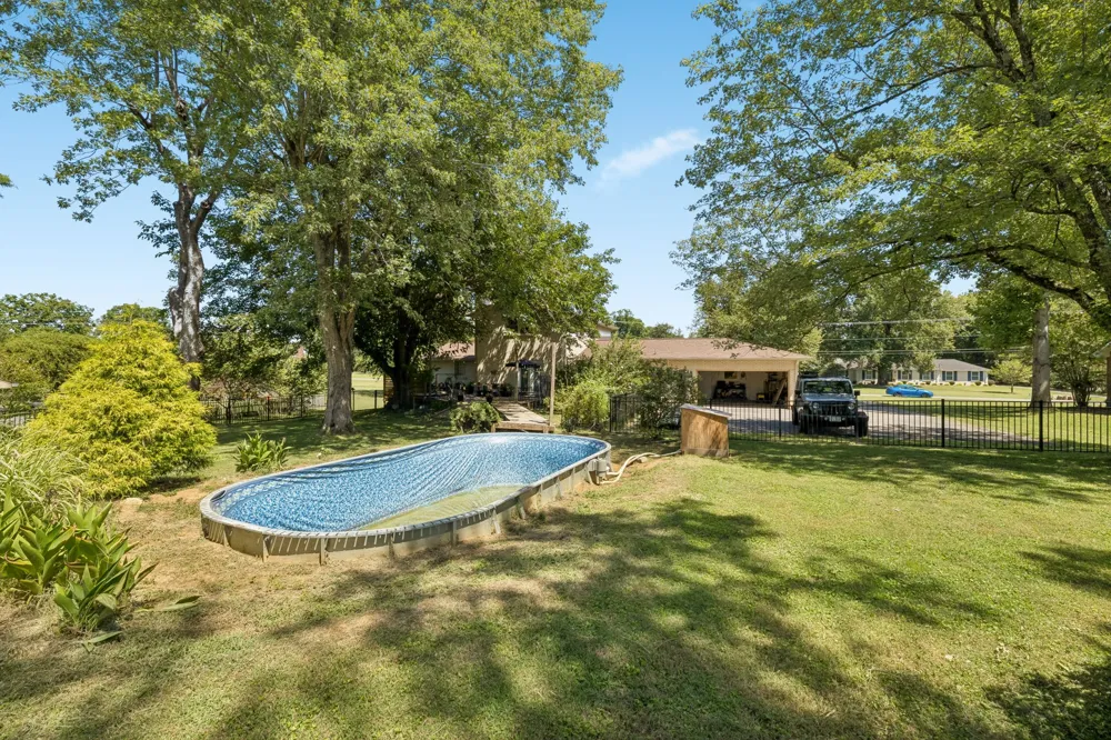 130 Glenn Hill Dr Hendersonville, TN 37075