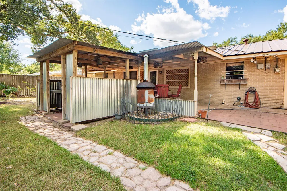 1507 Meadow Lane Brenham, TX 77833