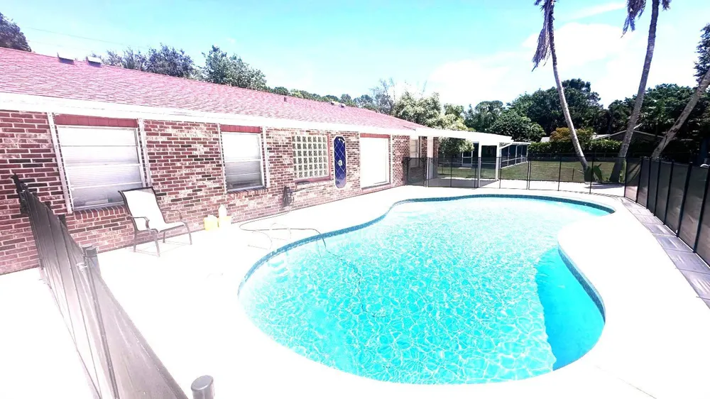 8102 PIONEER ROAD Royal Palm Beach, FL 33411