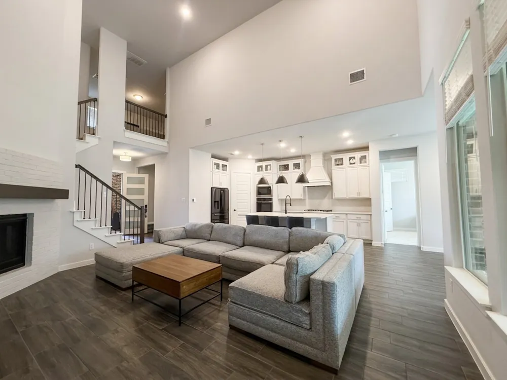 1708 Birch Street Mansfield, TX 76063