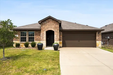 157 Silver Charm Lane