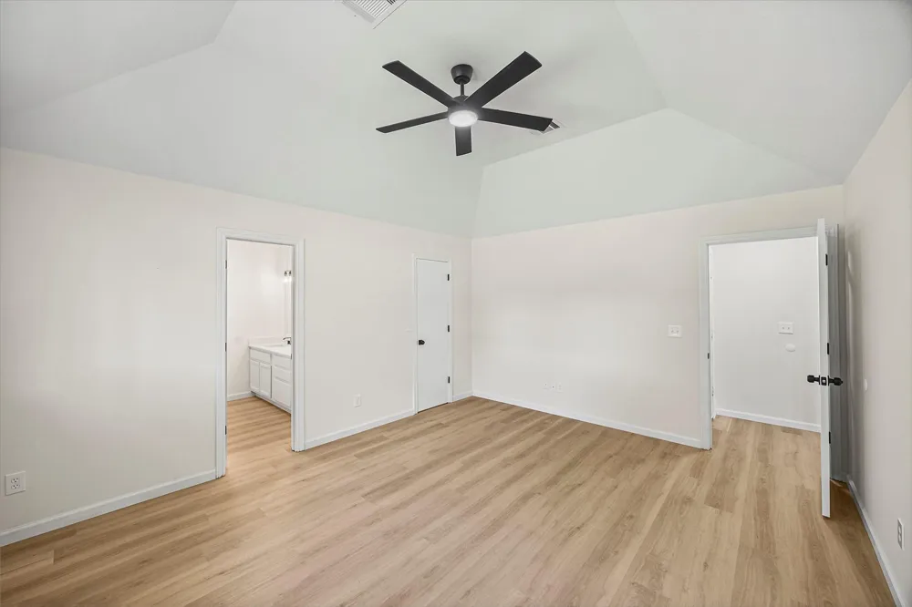 3115 Lake Breeze Lane Crosby, TX 77532