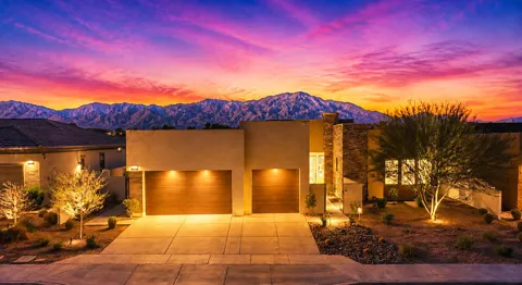 49889 Crescent Passage
