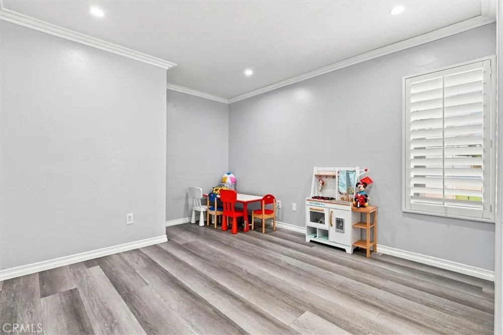 1554 S Cypress Ontario, CA 91762