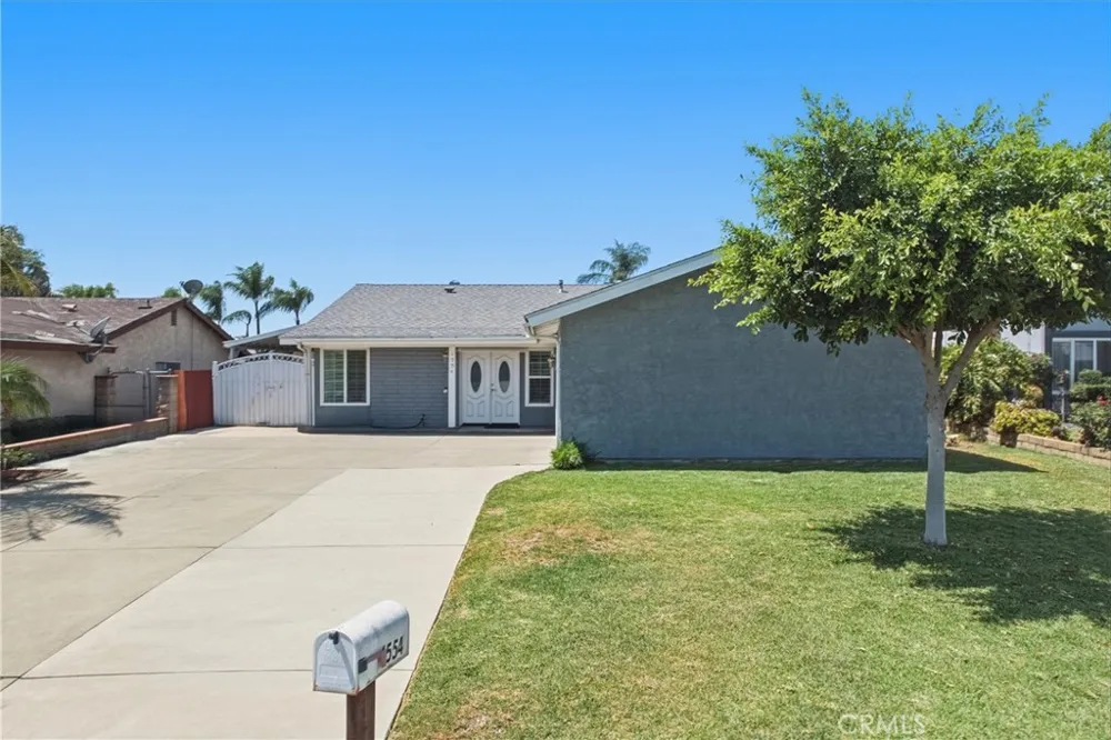 1554 S Cypress Ontario, CA 91762