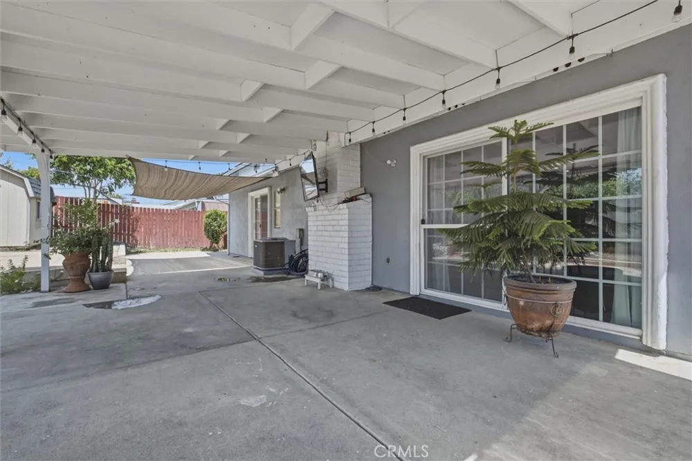 1554 S Cypress Ontario, CA 91762