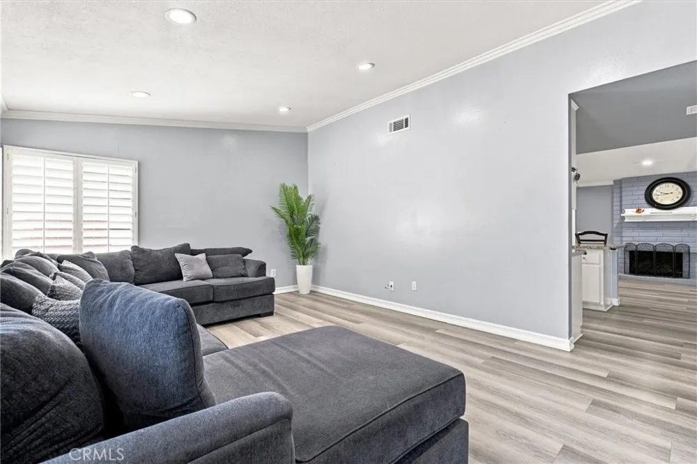 1554 S Cypress Ontario, CA 91762