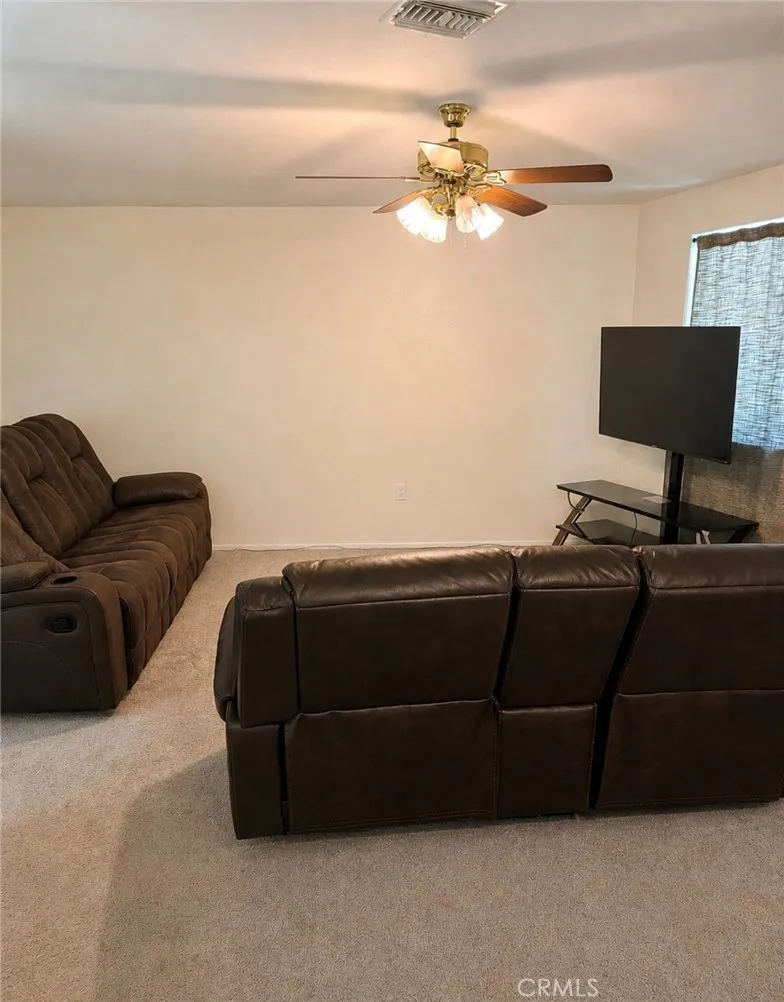 1076 Occidental Circle Redlands, CA 92374