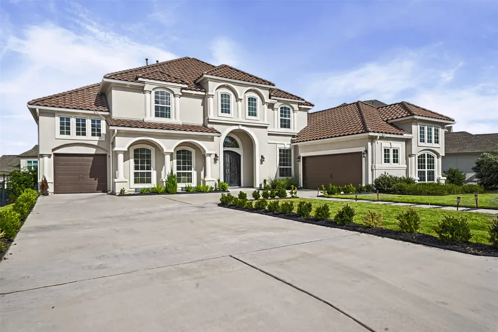 1708 Boscello Court Leander, TX 78641