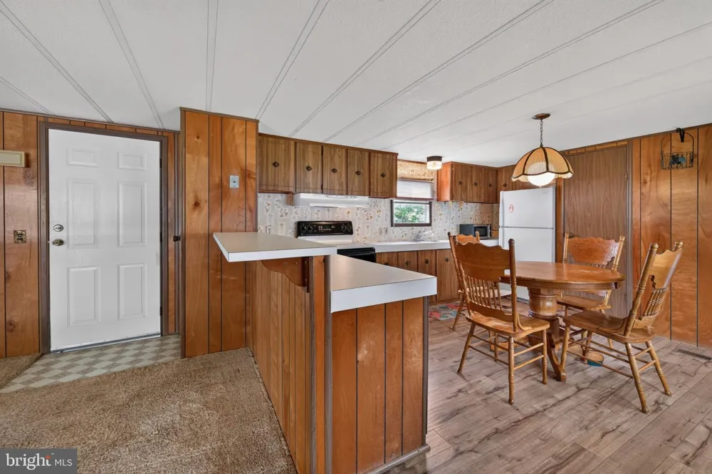 6 ALBION COURT Easton, MD 21601