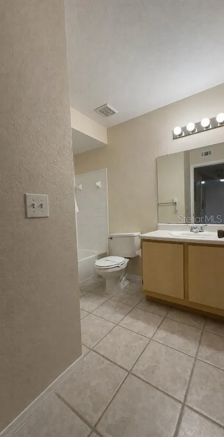 13815 FAIRWAY ISLAND DRIVE #1313 Orlando, FL 32837