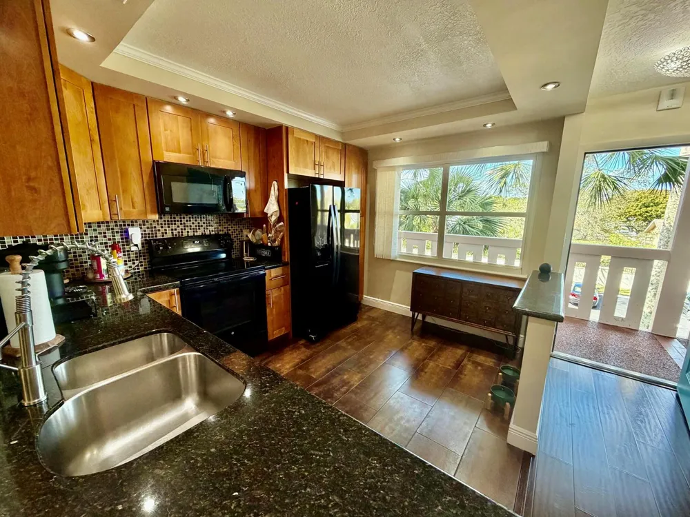 2004 GRANADA DRIVE #M3 Coconut Creek, FL 33066