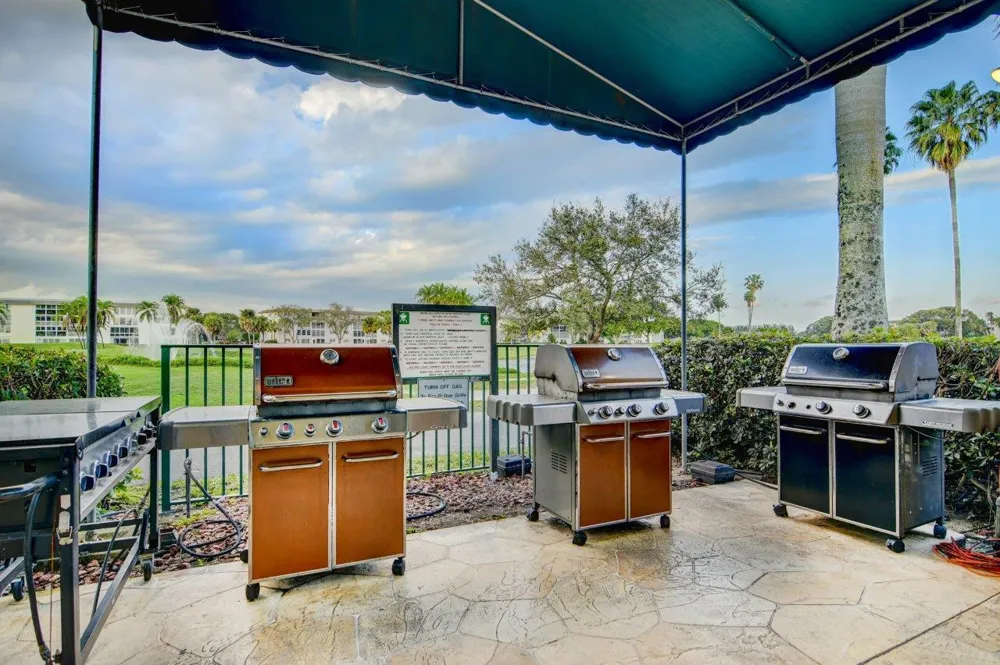 2004 GRANADA DRIVE #M3 Coconut Creek, FL 33066