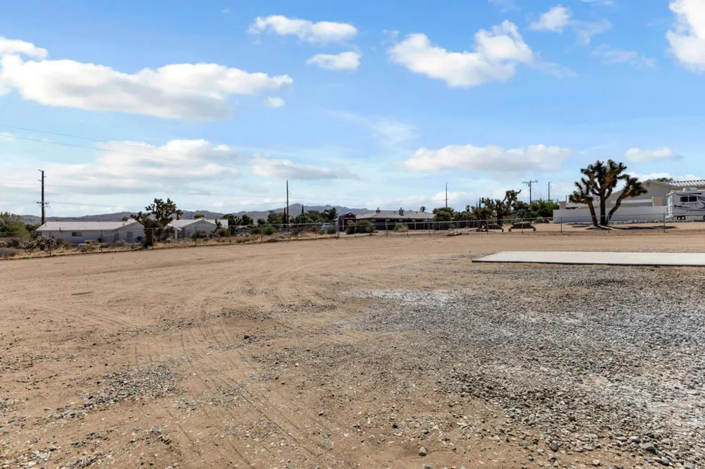 58406 Joshua Lane Yucca Valley, CA 92284