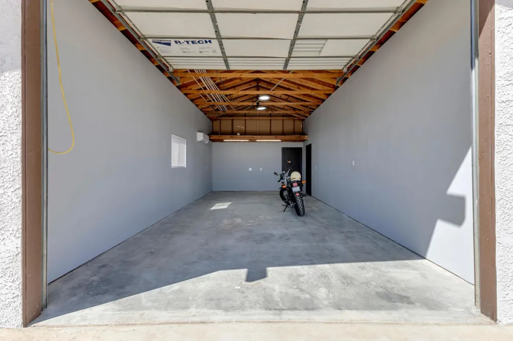 58406 Joshua Lane Yucca Valley, CA 92284