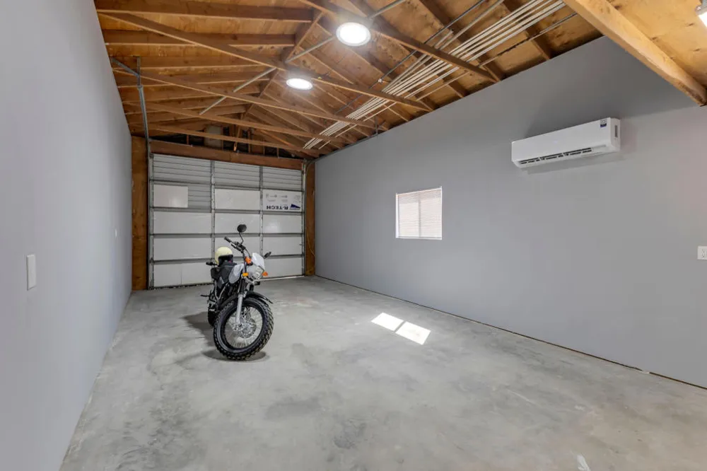 58406 Joshua Lane Yucca Valley, CA 92284