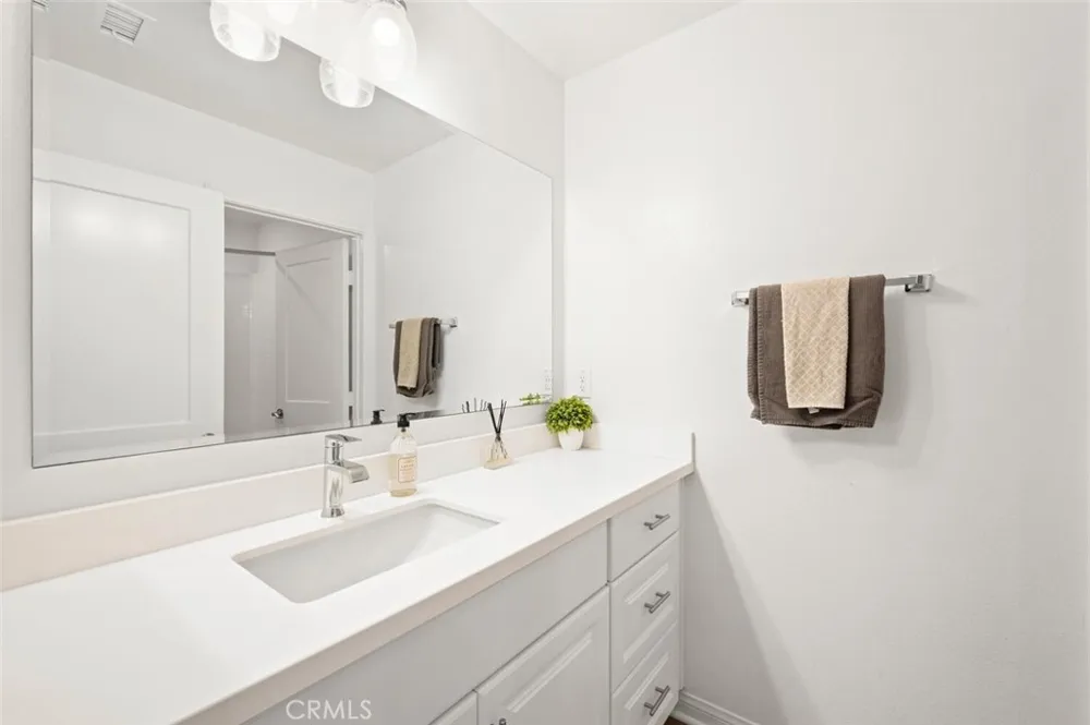 1852 Red Willow Oceanside, CA 92056