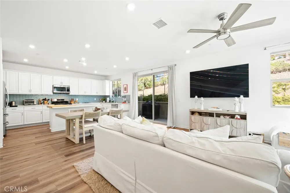 1852 Red Willow Oceanside, CA 92056