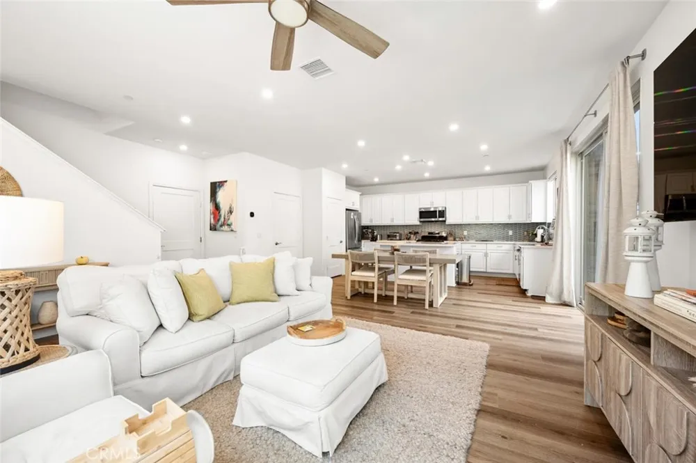 1852 Red Willow Oceanside, CA 92056