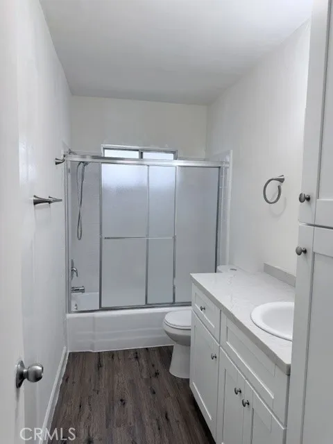 6851 Agnes Avenue #2 North Hollywood, CA 91605