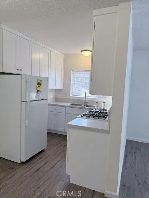 6851 Agnes Avenue #2