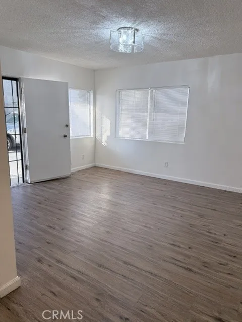 6851 Agnes Avenue #2 North Hollywood, CA 91605