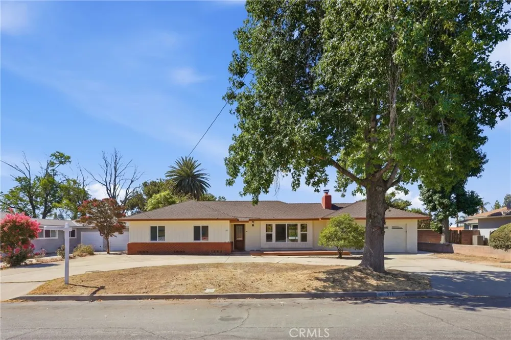 371 E Mariposa Drive Rialto, CA 92376