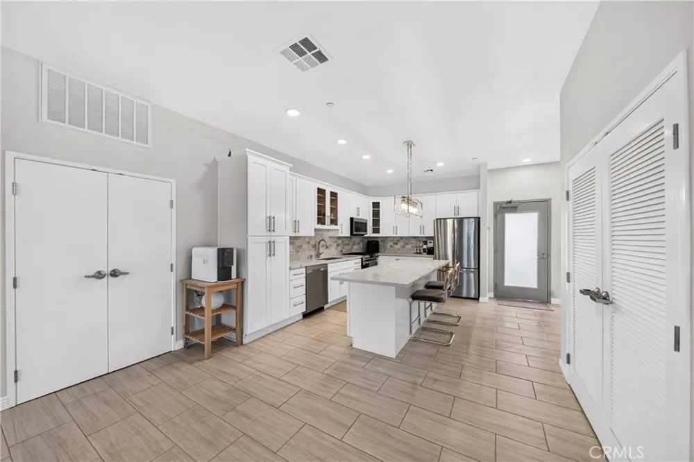 435 W Center Street #316 Anaheim, CA 92805