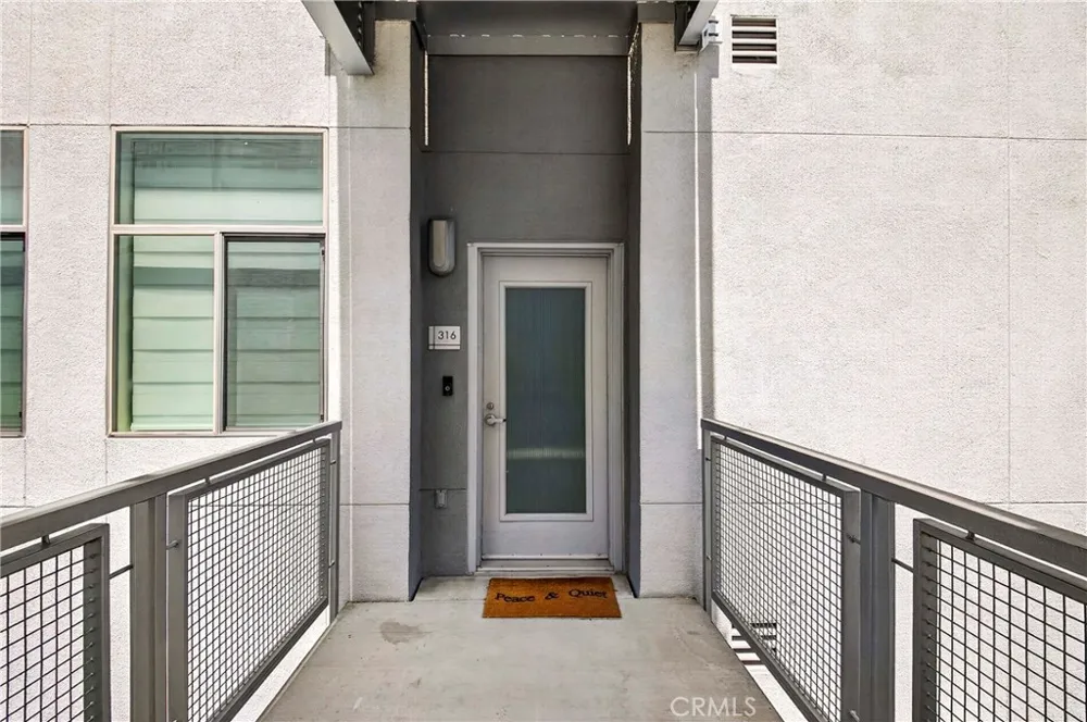 435 W Center Street #316 Anaheim, CA 92805