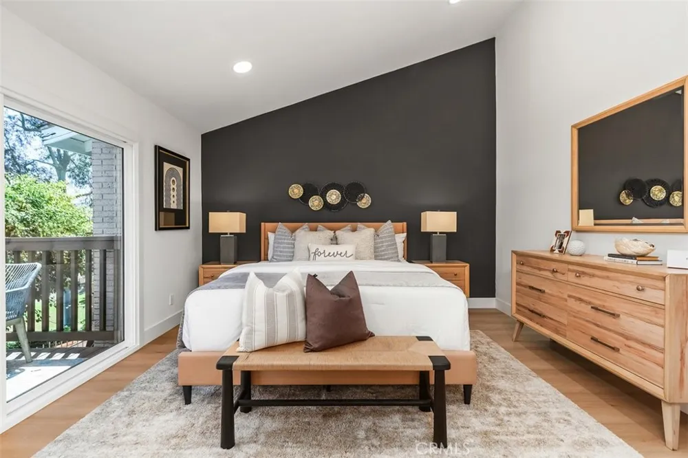 18456 Gina Lane Huntington Beach, CA 92646