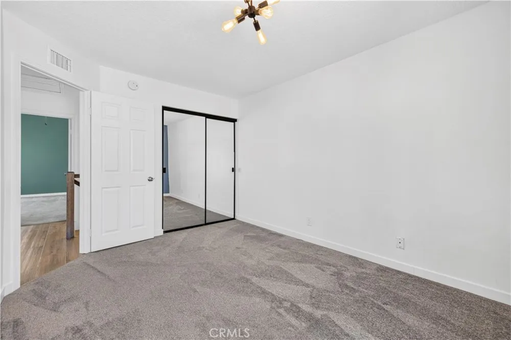 25768 Miguel Court Valencia, CA 91355