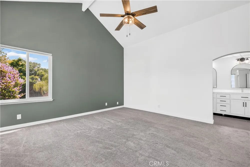 25768 Miguel Court Valencia, CA 91355