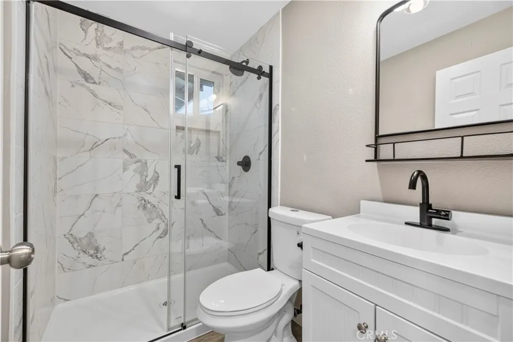 25768 Miguel Court Valencia, CA 91355