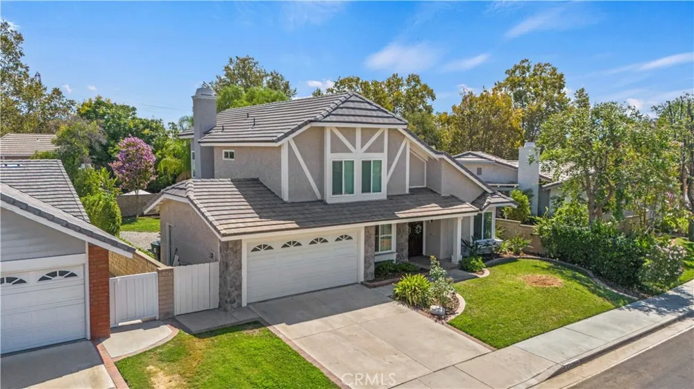 25768 Miguel Court Valencia, CA 91355