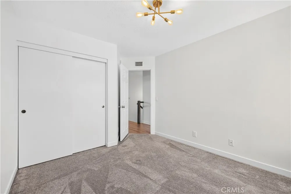 25768 Miguel Court Valencia, CA 91355